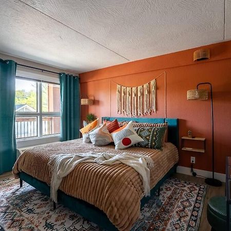 Pet Friendly Boho Condo With Pool--Fitness Center--Next To The Branson Landing--Close To Convention Center And Kanakuk Exterior photo