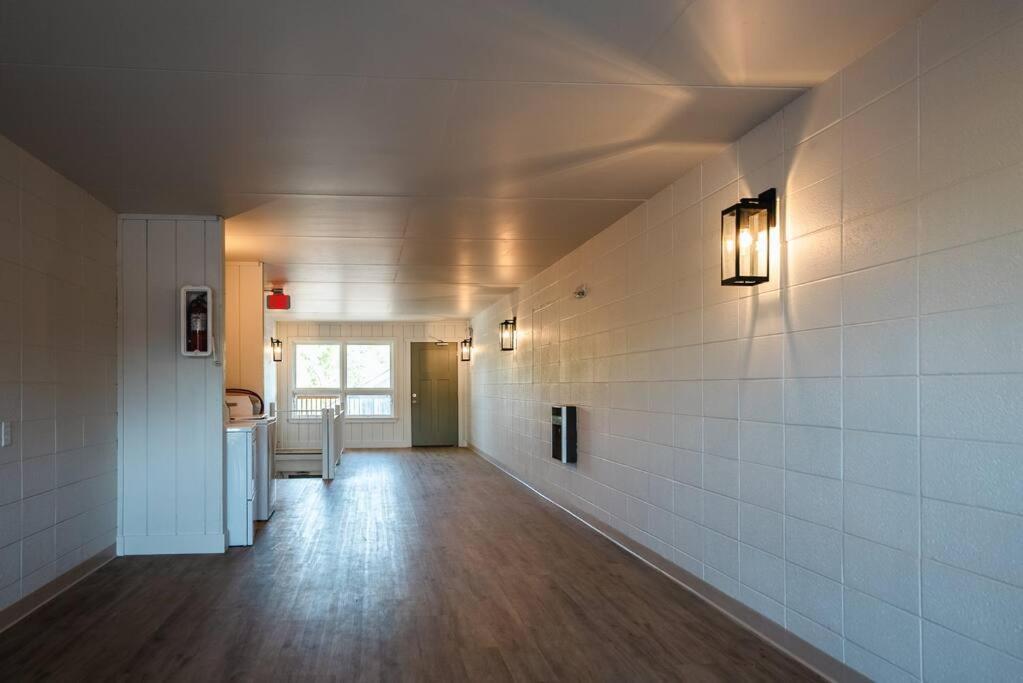 Pet Friendly Boho Condo With Pool--Fitness Center--Next To The Branson Landing--Close To Convention Center And Kanakuk Exterior photo