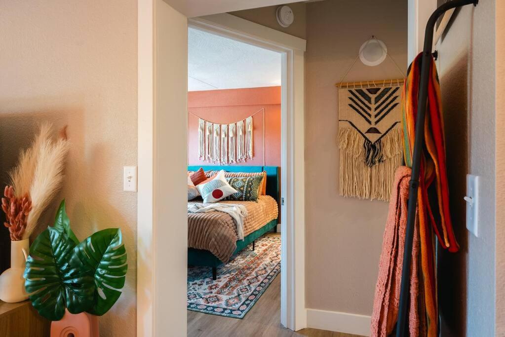 Pet Friendly Boho Condo With Pool--Fitness Center--Next To The Branson Landing--Close To Convention Center And Kanakuk Exterior photo